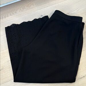 Dennis‎ Basso Black Garment size M
Very comfortable excellent condition